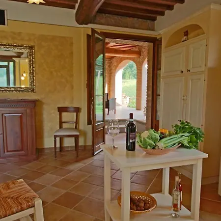 Le Terre Di Nunzio 12, Emma