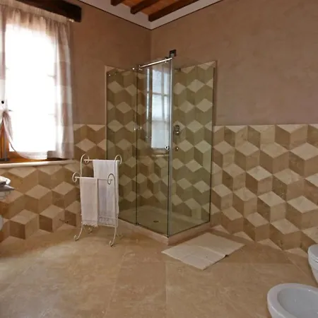 Villa Le Terre Di Nunzio 12, Emma