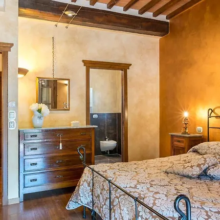 Le Terre Di Nunzio 12, Emma Villa *